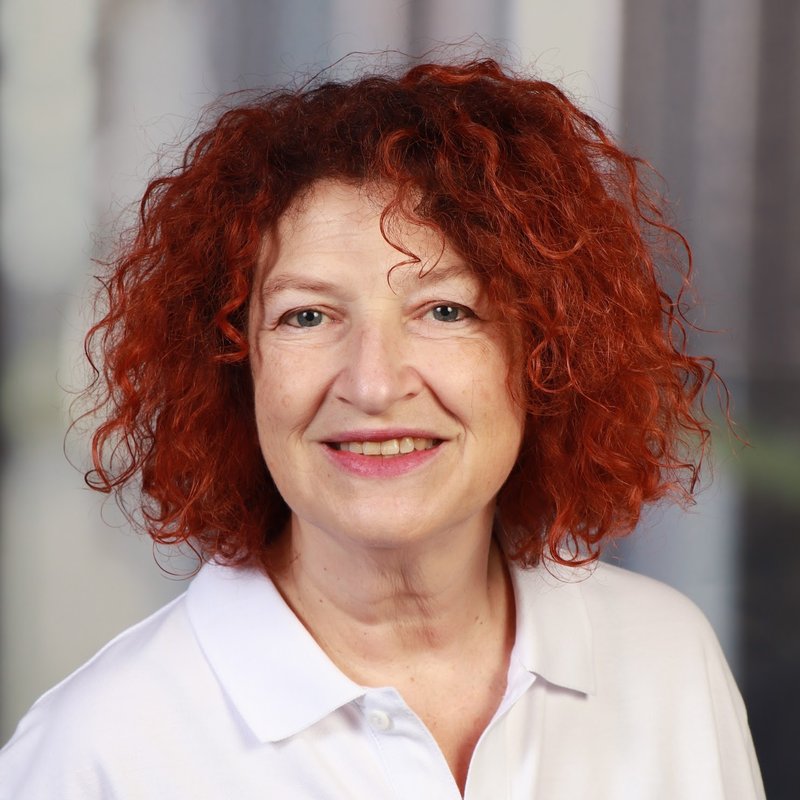 Porträt Margit Gnatz, Diplom-Betriebswirtin und ehemalige Krankenhausgeschäftsführerin